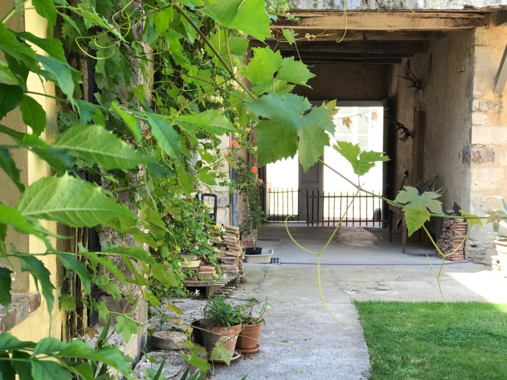 Maison d'hôtes et B&B (bed & breakfast) à 100 mètres du Château de Saint Fargeau,  et à 10 minutes de Guédelon.