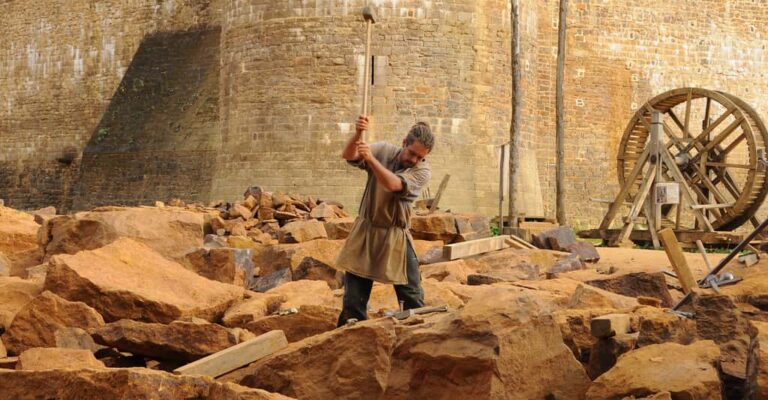 Les métiers anciens présents sur le site de Guédelon